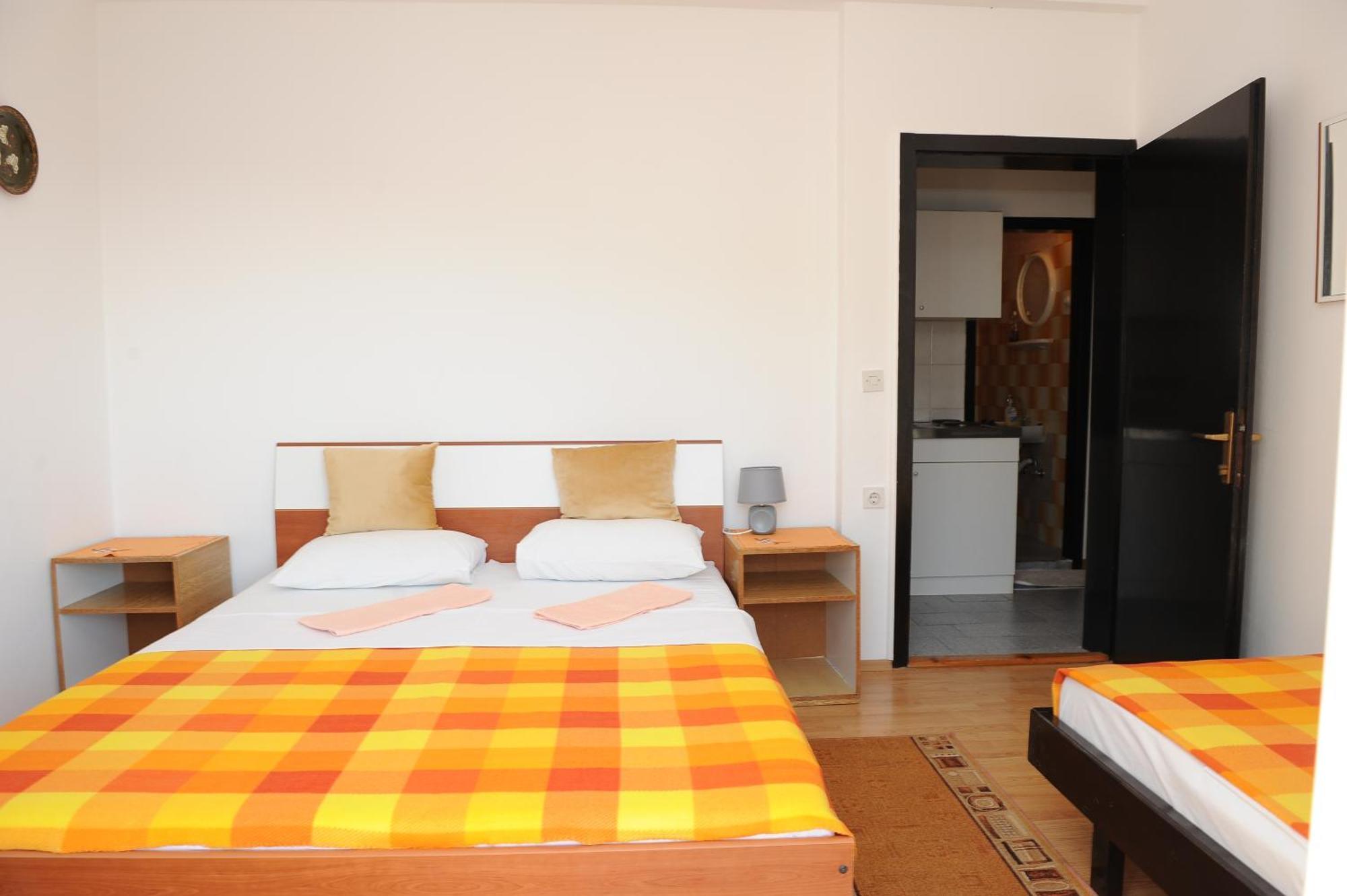 Apartments With A Parking Space Podaca, Makarska - 15748 Rom bilde